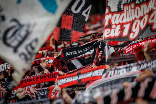 UEFA Champions League, Bayer 04 Leverkusen AC Milan 01 10 2024 The fans celebrate before the match UEFA Champions League, Bayer 04 Leverkusen AC Milan, matchday 2 on 01 10 2024 at the BayArena in Leverkusen Copyright: xBEAUTIFULxSPORTS AxelxKohringx