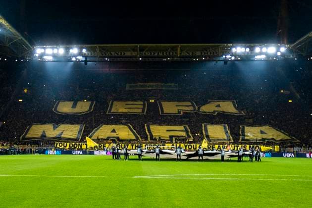 01 10 2024, Borussia Dortmund vs Celtic Glasgow, UEFA Champions League, matchday 2 The Dortmund fans in the south stand show a choreography with the inscription UEFA MAFIA Copyright: xDavidxInderliedx
