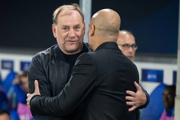Vladimir Weiss sr. and Pep Guardiola during UEFA Champions league match, SK Slovan Bratislava - Manchester City , 01. october 2024 Copyright: xMICHALxFAJT,ZOSPORTU.SKx FAJ_5899