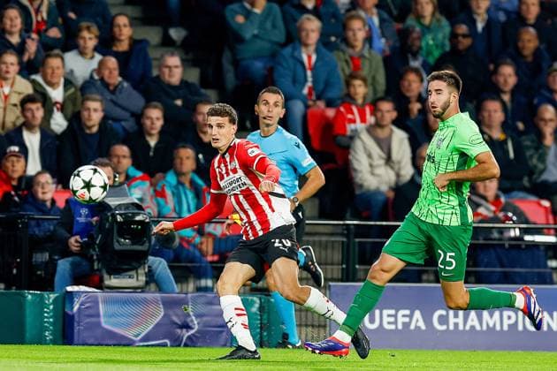 EINDHOVEN, 12-05-2019, Philips stadium. Dutch football, Champions League, season 2024-2025. Player PSV Guus Til vs Player Sporting CP Goncalo Inacio PSV - Sporting CP  x26368854x Copyright: