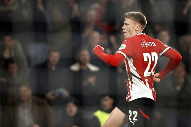 EINDHOVEN - Jerdy Schouten of PSV Eindhoven celebrates the 1-0 during the UEFA Champions league match between PSV Eindhoven and Sporting CP at Phillips Stadium on Oct. 1, 2024 in Eindhoven, Netherlands. ANP MAURICE VAN STEEN UEFA Champions League 2024 25 League Phase MD2 2024 25 xVIxANPxSportx xxANPxIVx 509869892 originalFilename: 509869892.jpg