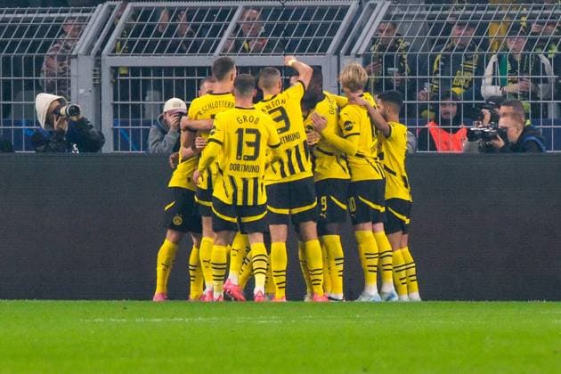 Emre Can Borussia Dortmund, 23 and team celebrate the goal for 1 0, GER, Borussia Dortmund vs Celtic Glasgow, Football, Champions League, Matchday 2, Season 2024 2025, 01 10 2024 GER, Borussia Dortmund vs Celtic Glasgow, Football, Champions League, Matchday 2, Season 2024 2025, 01 10 2024 Dortmund Copyright: xEibner-Pressefoto FlorianxWieganx EP_FWD