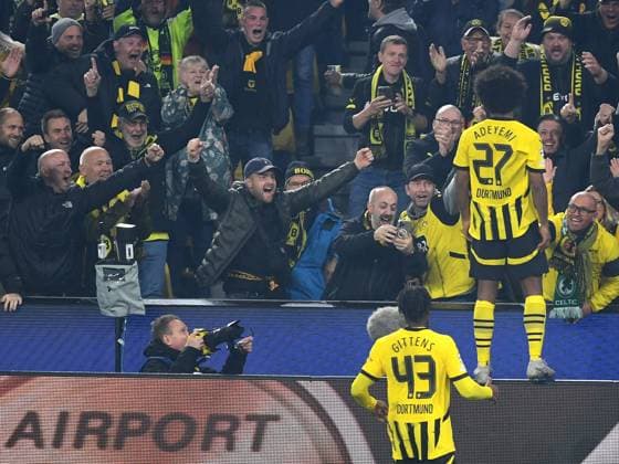 Karim Adeyemi Borussia Dortmund celebrates after scoring his team™s second goal during the UEFA Champions League 2024 25 League Phase MD2 match between Borussia Dortmund and Celtic Glasgow, SIGNAL IDUNA PARK on October 01, 2024 in Dortmund, Germany, Germany Photo by Ralf Treese DeFodi Images Karim Adeyemi Borussia Dortmund celebrates after scoring his team™s second goal during the UEFA Champions League 2024 25 League Phase MD2 match between Borussia Dortmund and Celtic FC at Signal Iduna Park on October 1, 2024 in Dortmund, Germany Defodi 521 BVBCEL20241001 019 Defodi-521