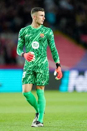 01 10 2024, Barcelona, Estadi Olimpic Lluis Companys, UEFA Champions League FC Barcelona vs BSC Young Boys, Inaki Pena 13 FC Barcelona looks on Barcelona Estadi Olimpic Lluis Companys Cataluna Spain Copyright: xJustPictures.ch DanielaxPorcellix jp-en-DaPo-20241001-_DP11963