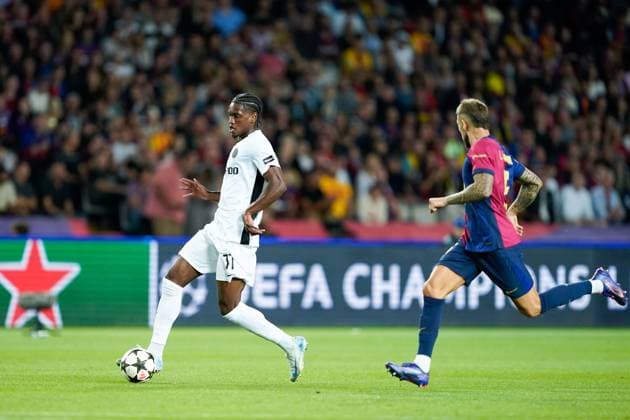 01 10 2024, Barcelona, Estadi Olimpic Lluis Companys, UEFA Champions League FC Barcelona vs BSC Young Boys, Joel Monteiro 77 Young Boys and Inigo Martinez 5 FC Barcelona battle for the ball duel Barcelona Estadi Olimpic Lluis Companys Cataluna Spain Copyright: xJustPictures.ch DanielaxPorcellix jp-en-DaPo-20241001-_DP11982