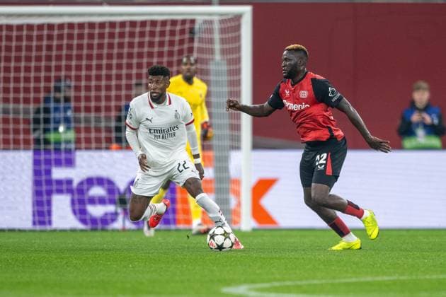 01 10 2024, Football UEFA Champions League, Season 2024 2025, Matchday 2, Bayer 04 Leverkusen AC Milan at the BayArena in Leverkusen Duel between Emerson AC Milan, 22 and Victor Boniface Bayer 04 Leverkusen, 22 Photo Kirchner Media TH Copyright: xKirchner-Media THx