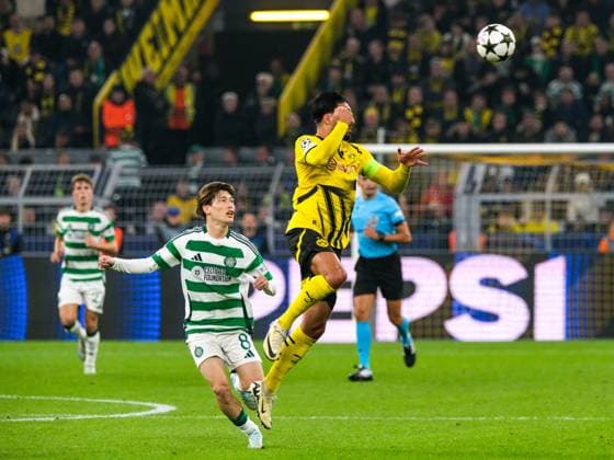 Kyogo Furuhashi Celtic Glasgow, 08 in duel with Emre Can Borussia Dortmund, 23 , GER, Borussia Dortmund vs Celtic Glasgow, Football, Champions League, Matchday 2, Season 2024 2025, 01 10 2024 GER, Borussia Dortmund vs Celtic Glasgow, Football, Champions League, Matchday 2, Season 2024 2025, 01 10 2024 Dortmund Copyright: xEibner-Pressefoto FlorianxWieganx EP_FWD