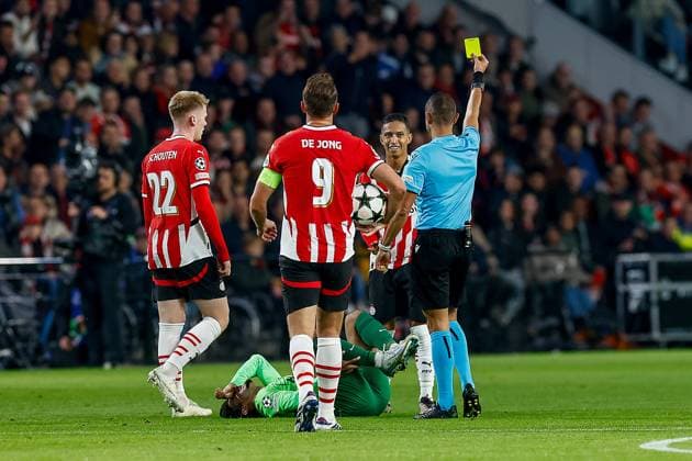 EINDHOVEN, 12-05-2019, Philips stadium. Dutch football, Champions League, season 2024-2025. Player PSV Mauro Junior gets yellow card PSV - Sporting CP  x26369276x Copyright: