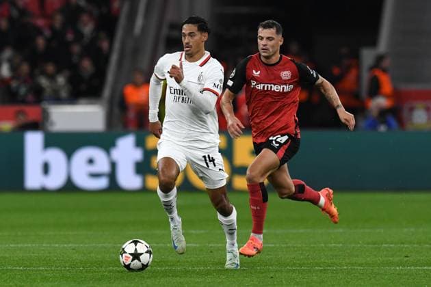 Tijjani Reijnders AC Milan prevails against Granit Xhaka Bayer 04 Leverkusen GER, Bayer 04 Leverkusen vs AC Milan, Football, UEFA Champions League, Matchday 2, 2024 2025 season, 01 10 2024 GER, Bayer 04 Leverkusen vs AC Milan, Football, UEFA Champions League, Matchday 2, 2024 2025 season, 01 10 2024 Leverkusen Copyright: xEibner-Pressefoto ThomasxThienelx EP_TTL