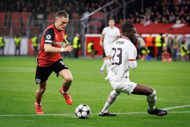 UEFA Champions League, Bayer 04 Leverkusen AC Milan 01 10 2024 Florian Wirtz Bayer 04 Leverkusen, 10 dances out Fikayo Tomori AC Milan, 23 on the edge of the penalty area UEFA Champions League, Bayer 04 Leverkusen AC Milan, matchday 2 on 01 10 2024 at BayArena in Leverkusen Copyright: xBEAUTIFULxSPORTS AxelxKohringx