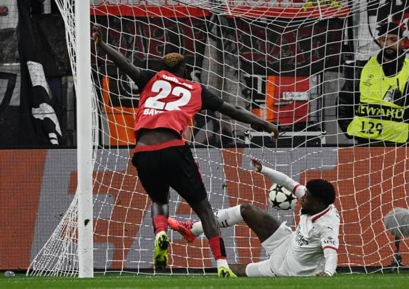 01 10 2024, xjhx, Football UEFA Champions League, Bayer 04 Leverkusen AC Milan emspor, v l Victor Boniface Bayer Leverkusen , Emerson Royal AC Milan Goal scored, scored the goal to 1 0 UEFA REGULATIONS PROHIBIT ANY USE OF PHOTOGRAPHS as IMAGE SEQUENCES and or QUASI VIDEO Leverkusen