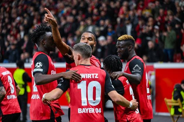01 10 2024, Football, Champions League, Matchday 2, Season 2024 2025, Bayer 04 Leverkusen AC Milan, Victor Boniface Bayer Leverkusen celebrates the 1-0 goal with the team xRHR PHOTO TKx Copyright: RHR-FOTOx RHR-FOTO TK