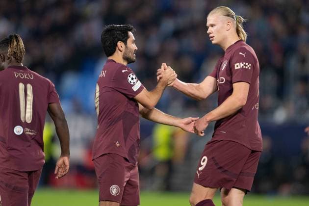 Erling Haaland a goal celebrate with his teammates during UEFA Champions league match, SK Slovan Bratislava - Manchester City , 01. october 2024 Copyright: xMICHALxFAJT,ZOSPORTU.SKx DSC_2738