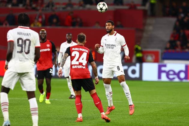 Ruben Loftus Cheek 8 AC Milan Bayer 04 Leverkusen vs AC Milan, Football, UEFA Champions League, Matchday 2, 01 10 2024 Photo kolbert press Ant Palmer BayArena NRW Germany Copyright: xkolbert-press AntxPalmerx