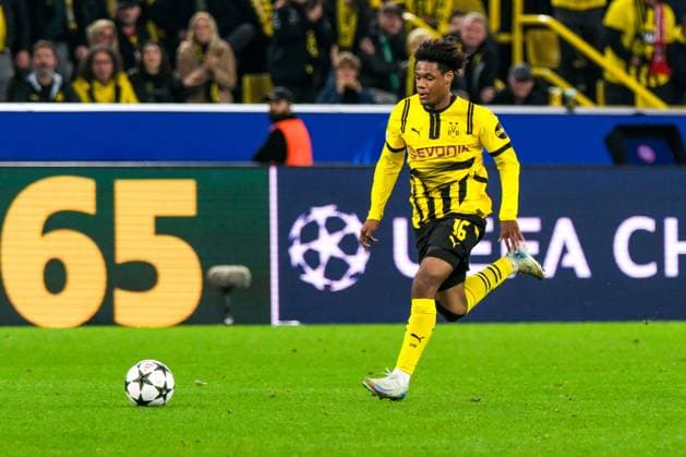 Julien Duranville Borussia Dortmund, 16 on the ball, GER, Borussia Dortmund vs Celtic Glasgow, Football, Champions League, Matchday 2, 2024 2025 season, 01 10 2024 GER, Borussia Dortmund vs Celtic Glasgow, Football, Champions League, Matchday 2, 2024 2025 season, 01 10 2024 Dortmund Copyright: xEibner-Pressefoto FlorianxWieganx EP_FWD
