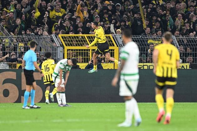 Felix Nmecha of Borussia Dortmund celebrates scoring a goal for their side to make it 7-1 Borussia Dortmund v Celtic, UEFA Champions League, Group Stage, Football, Signal Iduna Park, Dortmund, Germany, 01 Oct 2024 EDITORIAL USE ONLY No use with unauthorised audio, video, data, fixture lists, club league logos or live services. Online in-match use limited to 120 images, no video emulation. No use in betting, games or single club league player publications. Copyright: xMichaelxTitgemeyer Shutterstockx 14750161db