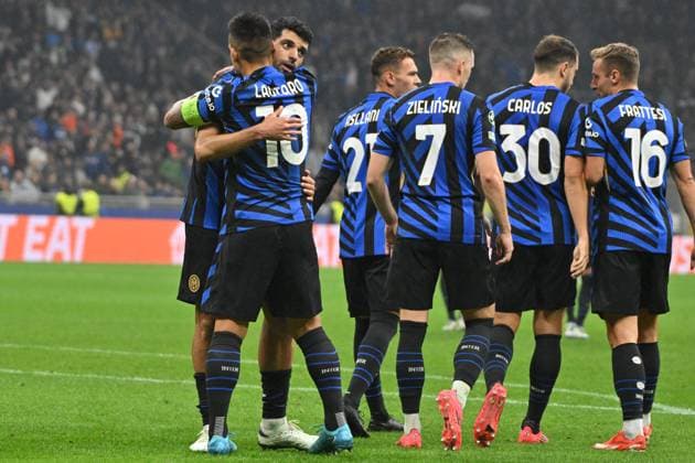 1st October 2024; Stadio San Siro, Milan, Italy, UEFA Champions League Football, Inter Milan versus Red Star Belgrade; Lautaro Martinez of FC Inter celebrates after scoring the goal for 3-0 in the 71th minute  ActionPlus12698804 AllShotLive