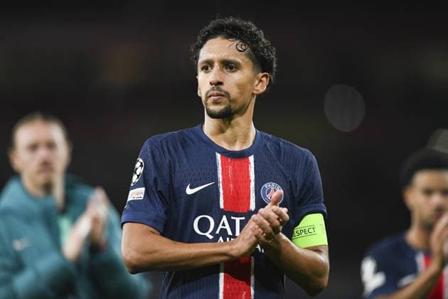 LONDON, ENGLAND - OCTOBER 1: Marcos Aoás Corrêa of Paris Saint Germain thanks supporters for standing at the end of the UEFA Champions League 2024 25 League Phase MD2 match between Arsenal FC and Paris Saint-Germain at Emirates Stadium on October 1, 2024 in London, England. FOOTBALL : Arsenal Vs Paris Saint-Germain - Ligue des Champions - 01 10 2024 WillPalmer Panoramic 
