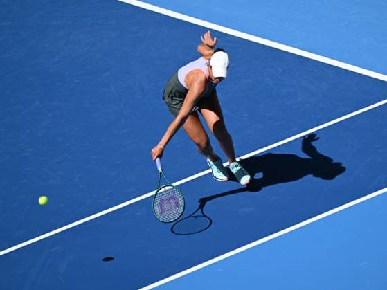 (241002) -- BEIJING, Oct. 2, 2024 -- Madison Keys of the United States returns the ball during the Women s Singles Round of 16 match between Aryna Sabalenka of Belarus and Madison Keys of the United States at the 2024 China Open tennis tournament in Beijing, capital of China, Oct. 2, 2024. ) (SP)CHINA-BEIJING-TENNIS-CHINA OPEN-WOMEN S SINGLES (CN) ZhangxLong 