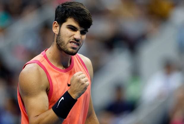 (241002) -- BEIJING, Oct. 2, 2024 -- Carlos Alcaraz of Spain celebrates during the Men s Singles Final between Jannik Sinner of Italy and Carlos Alcaraz of Spain at the 2024 China Open tennis tournament in Beijing, capital of China, Oct. 2, 2024. ) (SP)CHINA-BEIJING-TENNIS-CHINA OPEN-MEN S SINGLES-FINAL (CN) WangxLili 
