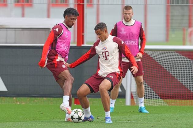 from left 11 Kingsley Coman, 28 Tarek Buchmann, 15 Eric Dier, action, duel, soccer Final training FC Bayern Munich before UEFA Champions League match against Aston Villa 01 09 2024 Training ground, Säbenerstr PHOTO Mladen Lackovic LakoPress