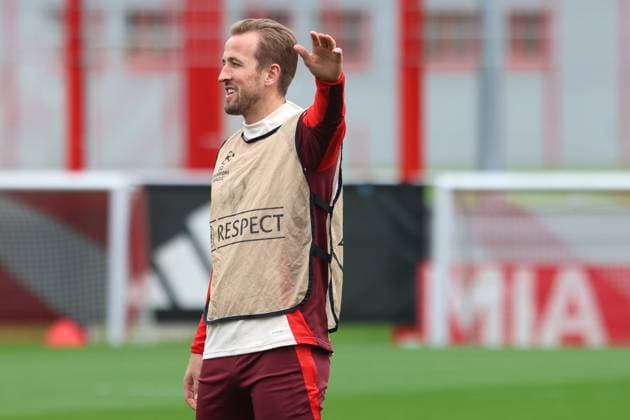 9 Harry Kane, single image, gestures, gesticulating, portrait, portrait, soccer final training FC Bayern Munich before UEFA Champions League match against Aston Villa 01 09 2024 training ground, Säbenerstr PHOTO Mladen Lackovic LakoPress