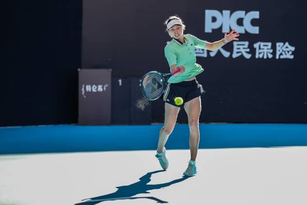 (241002) -- BEIJING, Oct. 2, 2024 -- Cristina Bucsa of Spain hits a return during the women s singles round of 16 match against Cristina Bucsa of Spain at 2024 China Open tennis tournament in Beijing, capital of China, Oct. 2, 2024. (Photo by Xinhua) (SP)CHINA-BEIJING-TENNIS-CHINA OPEN-WOMEN S SINGLES (CN) ChangxNengjia 