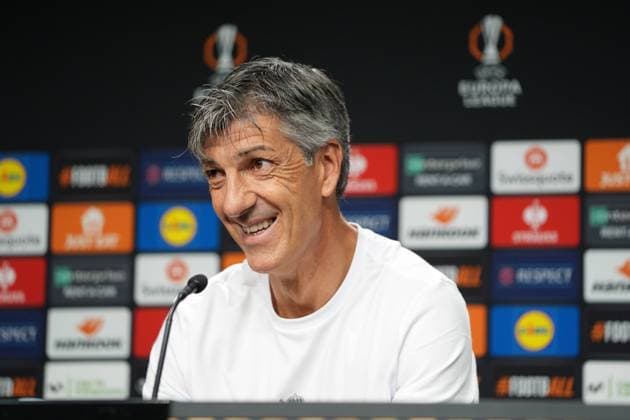 Real Sociedad s coach Imanol Alguacil pictured during a press conference, PK, Pressekonferenz of Spanish team Real Sociedad in San Sebastian, Spain, Wednesday 02 October 2024, before tomorrow s game against Belgian Team RSC Anderlecht, in the second day of the UEFA Europa League tournament. JOMAxGARCIAxIxGISBERT  x101812833x