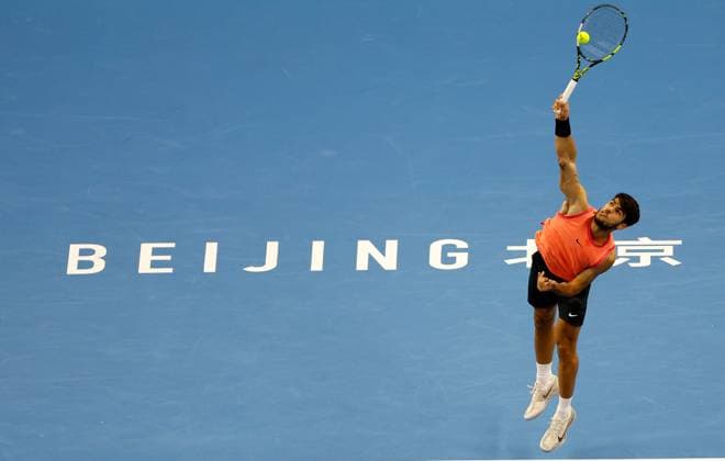 (241002) -- BEIJING, Oct. 2, 2024 -- Carlos Alcaraz of Spain serves during the Men s Singles Final between Jannik Sinner of Italy and Carlos Alcaraz of Spain at the 2024 China Open tennis tournament in Beijing, capital of China, Oct. 2, 2024. ) (SP)CHINA-BEIJING-TENNIS-CHINA OPEN-MEN S SINGLES-FINAL (CN) WangxLili 