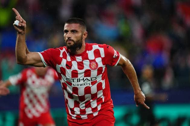 ESP: Girona FC v Feyenoord. UEFA Champions League match. Date 2 David Lopez of Girona FC celebrates after scoring the 1-0 during the UEFA Champions League match, date 2, second leg, between Girona FC and Feyenoord played at Montilivi Stadium on October 2, 2024 in Girona Spain. kpng Copyright: xBaguxBlancox xPRESSINPHOTOx PS_241002_GIR_FEY_740