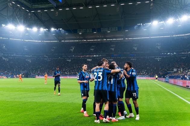 2024-10-02 FC Shakhtar Donetsk v Atalanta BC - UEFA Champions League 2024 25 League Phase MD2 GELSENKIRCHEN, GERMANY - OCTOBER 2: Raoul Bellanova of Atalanta BC celebrates after scoring the team s third goal with Charles De Ketelaere of Atalanta BC and Lazar Samardzic of Atalanta BC and Sead Kolasinac of Atalanta BC during the UEFA Champions League 2024 25 League Phase MD2 match between FC Shakhtar Donetsk and Atalanta BC at Arena AufSchalke on October 2, 2024 in Gelsenkirchen, Germany. (Photo by Joris Verwijst BSR Agency) Gelsenkirchen Germany Content not available for redistribution in The Netherlands directly or indirectly through any third parties. Copyright: xBSRxAgencyx