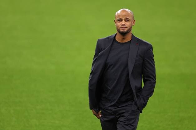 Vincent Kompany Manager of Bayern Munich Aston Villa v Bayern Munich, UEFA Champions League, Group Stage, Football, Villa Park, Birmingham, UK - 02 Oct 2024 EDITORIAL USE ONLY No use with unauthorised audio, video, data, fixture lists, club league logos or live services. Online in-match use limited to 120 images, no video emulation. No use in betting, games or single club league player publications. Copyright: xRyanxBrowne Shutterstockx 14750757v