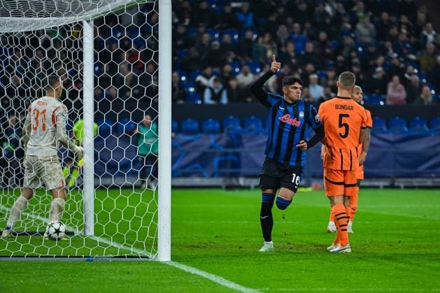 02 10 2024, Football, Champions League, Matchday 2, Season 2024 2025, Shakhtar Donetsk Atalanta Bergamo, Raoul Bellanova Atalanta Bergamo celebrates the goal for 3 0 xRHR PHOTO TKx Copyright: RHR-FOTOx RHR-FOTO TK