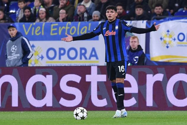 Soccer Champions League Matchday 2 Shakhtar Donetsk Atalanta Bergamo on 02 10 2024 at the Arena AufSchalke in Gelsenkirchen Raoul Bellanova Bergamo xRx