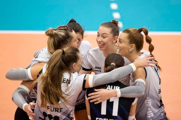 1 Volleyball Bundesliga Women Schwarz Weiss Erfurt vs Dresdner SC Erfurt 02 10 2024 Schwarz Weiß Erfurt 1 Volleyball Bundesliga Women Schwarz Weiss Erfurt vs Dresdner SC Riethsporthalle Erfurt 02 10 2024 Copyright: xBEAUTIFULxSPORTS Duehringx