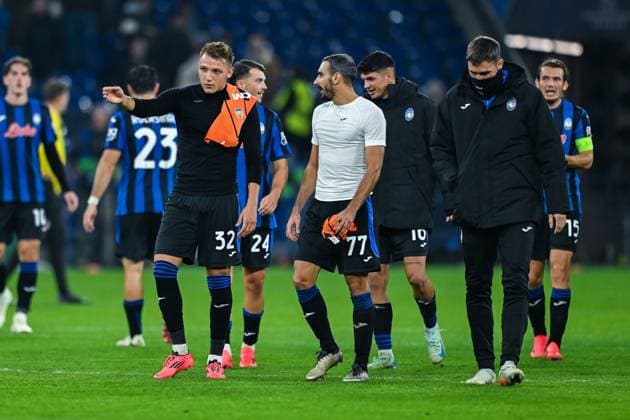 02 10 2024, Football, Champions League, Matchday 2, Season 2024 2025, Shakhtar Donetsk Atalanta Bergamo, Mateo Retegui Atalanta Bergamo , Davide Zappacosta Atalanta Bergamo xRHR PHOTO TKx Copyright: RHR-FOTOx RHR-FOTO TK