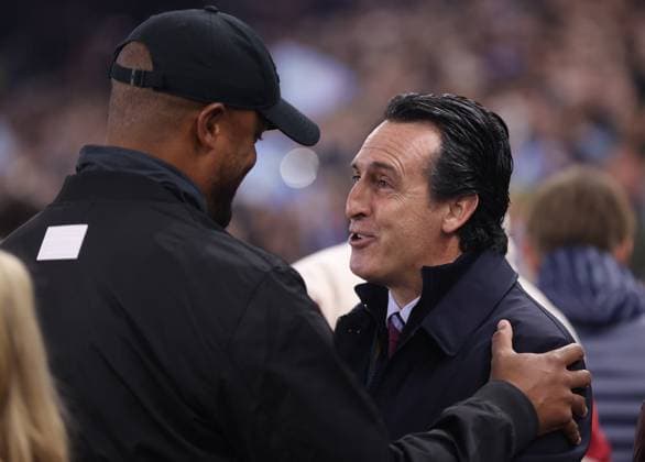 Birmingham, England, 2nd October 2024. Unai Emery, head coach of Aston Villa shakes hands with Vincent Kompany, head coach of Bayern Munich during the UEFA Champions League match at Villa Park, Birmingham. Picture credit should read: Cameron Smith Sportimage EDITORIAL USE ONLY. No use with unauthorised audio, video, data, fixture lists, club league logos or live services. Online in-match use limited to 120 images, no video emulation. No use in betting, games or single club league player publications. SPI-3354-0030