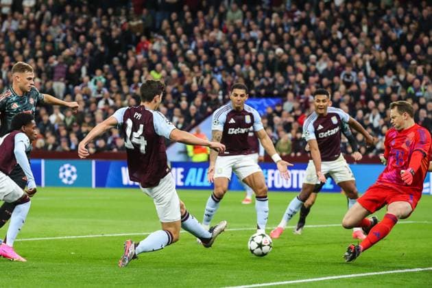 UEFA Champions League League Stage Aston Villa v Bayern Munich Pau Torres of Aston Villa scores a goal to make it 1-0 but is later ruled out by VAR during the UEFA Champions League League Stage match Aston Villa vs Bayern Munich at Villa Park, Birmingham, United Kingdom, 2nd October 2024 (Photo by Gareth Evans News Images) Birmingham Villa Park West Midlands United Kingdom Copyright: xGarethxEvans NewsxImagesx