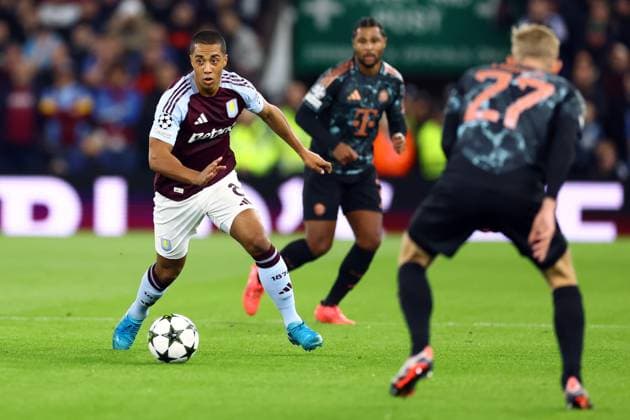 Aston Villa gegen Bayern München 2. Oktober 2024, Aston UEFA Champions™s League Fußball Aston Villa gegen Bayern München Youri Tielemans von Aston Villa Foto Jacques Feeney Abseits Aston UK  Copyright: xJacquesxFeeneyx xOffsidexOffside
