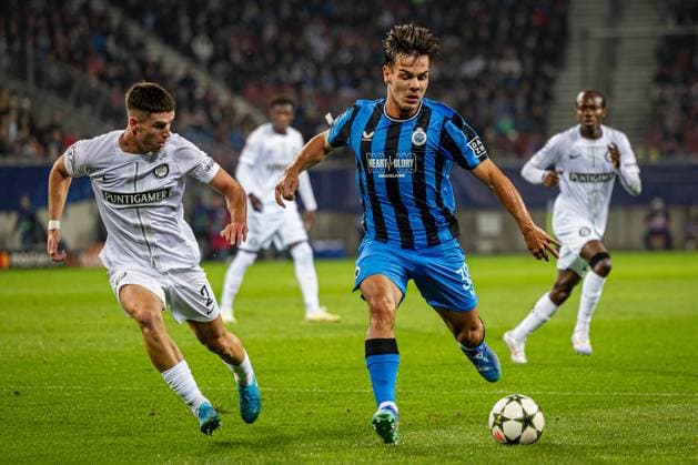 SOCCER - UEFA CL, Sturm vs Brugge KLAGENFURT,AUSTRIA,02.OCT.24 - SOCCER - UEFA Champions League, SK Sturm Graz vs Club Brugge. Image shows Max Johnston (Sturm) and Ardon Jashari (Bruegge).  GEPAxpictures xMatthiasxTrinkl