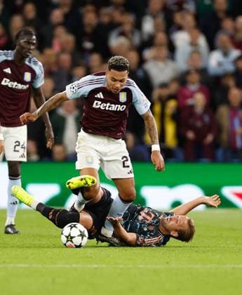 Morgan Rogers of Aston Villa is fouled by Harry Kane of Bayern Munich Aston Villa v Bayern Munich, Football, UEFA Champions League, Villa Park, Birmingham, UK - 02 10 2024 Editorial use only  Copyright: xMattxImpey Shutterstockx 14752829ar