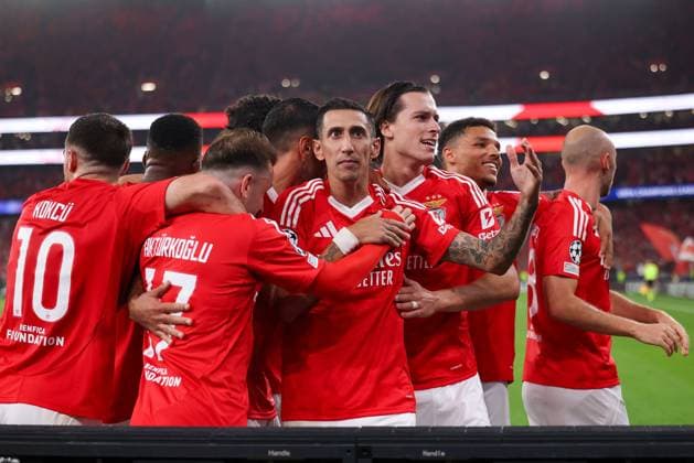 Portugal, Lisbon 2 October 2024 Uefa Champions League phase 2024 25 Matchday 2, S L Benfica Atletico de Madrid v l , Torjubel, Goal celebration, celebrate the goal um Angel di Maria S L Benfica Copyright: JoaquimxFerreira
