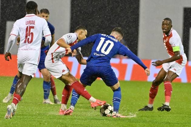 Monaco players in action against Martin Baturina of Dinamo Zagreb (2R) during the UEFA Champions League, League phase football match between Dinamo Zagreb and Monaco FOOTBALL : Dinamo Zagreb vs AS Monaco - UEFA Ligue des Champions 2024 2025 - 02 10 2024 IgorKupljenik Panoramic 