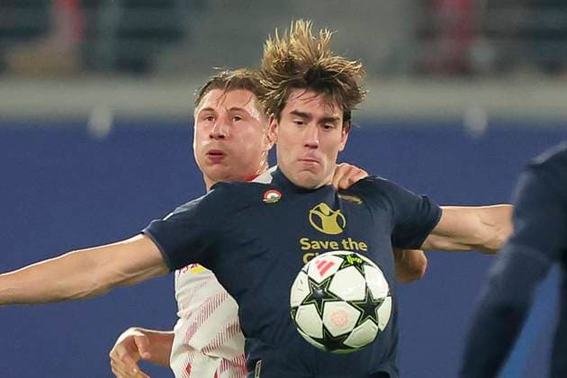 Willi Orban RB Leipzig and Dusan Vlahovic Juventus FC battle for the ball, UEFA Champions League 2024 25 League Phase MD2, RB Leipzig v Juventus, Red Bull Arena Leipzig , October 2, 2024 in Leipzig, Germany Photo by Marco Steinbrenner DeFodi Images Willi Orban RB Leipzig and Dusan Vlahovic Juventus FC battle for the ball, UEFA Champions League 2024 25 League Phase MD2, RB Leipzig v Juventus, Red Bull Arena Leipzig , October 2, 2024 in Leipzig, Germany Photo by Marco Steinbrenner DeFodi Images Defodi 700 leipzig juve 20241002 056 Defodi-700