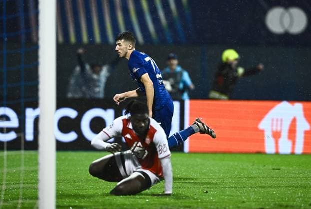 GNK Dinamo v AS Monaco - UEFA Champions League 2024 25 League Phase MD2 ZAGREB, CROATIA - OCTOBER 2: Petar Sucic of Dinamo Zagreb celebrate after scoring during UEFA Champions League 2024 25 League Phase MD2 match between GNK Dinamo v AS Monaco at Maksimir Stadion on October 2, 2024 in Zagreb, Croatia.  MarkoxLukunic PIXSELL