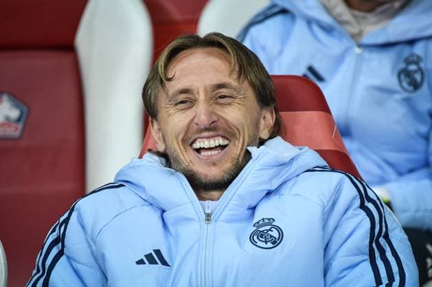 Champions League Lille vs Real Madrid FA Real Madrid’s midfielder Luka Modric reacts during the UEFA Champions League football match between LOSC Lille and Real Madrid CF at the Pierre Mauroy Stadium in Lille on October 2, 2024. Photo by Firas Abdullah ABACAPRESS.COM Paris Ile-de-France France  Copyright: xAbdullahxFiras ABACAx
