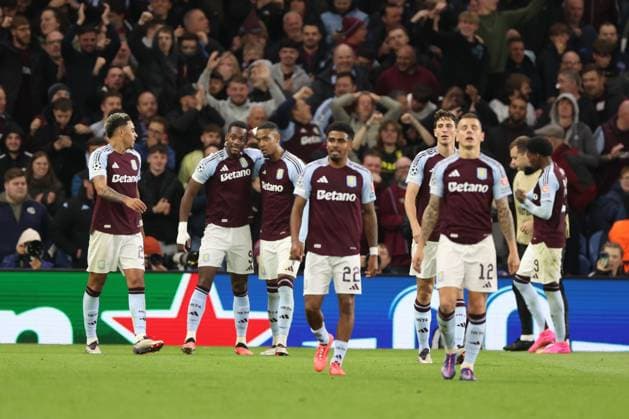 Jhon Duran of Aston Villa celebrates 1-0. Aston Villa v Bayern Munich, UEFA Champions League, Group Stage, Football, Villa Park, Birmingham, UK - 02 Oct 2024 EDITORIAL USE ONLY No use with unauthorised audio, video, data, fixture lists, club league logos or live services. Online in-match use limited to 120 images, no video emulation. No use in betting, games or single club league player publications. Copyright: xRyanxBrowne Shutterstockx 14750757bw