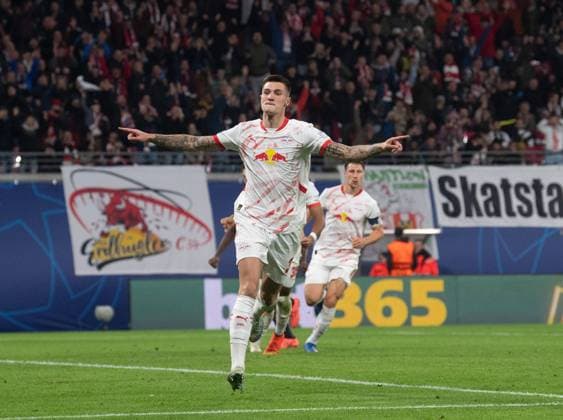 Football, Men, Season 2024 2025, Champions League League Phase, Matchday 2 , RB Leipzig Juventus Turin, Benjamin Sesko RB Leipzig , Cheering after goal to 2 1, 02 10 2024, Copyright: xSebastianxRäppold MatthiasxKochx
