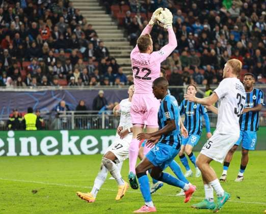 SOCCER - UEFA CL, Sturm vs Brugge KLAGENFURT,AUSTRIA,02.OCT.24 - SOCCER - UEFA Champions League, SK Sturm Graz vs Club Brugge. Image shows Simon Mignolet (Club Brügge).  GEPAxpictures xWolfgangxGrebien