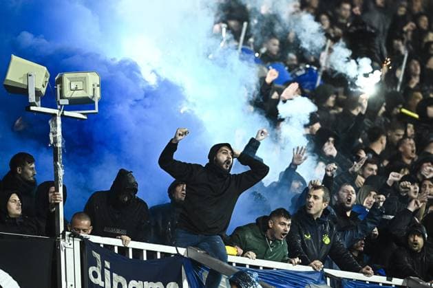 GNK Dinamo v AS Monaco - UEFA Champions League 2024 25 League Phase MD2 ZAGREB, CROATIA - OCTOBER 2: Fans lit flares on the stands during UEFA Champions League 2024 25 League Phase MD2 match between GNK Dinamo v AS Monaco at Maksimir Stadion on October 2, 2024 in Zagreb, Croatia.  MarkoxLukunic PIXSELL